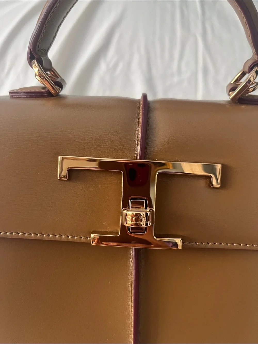 Tods structured leather